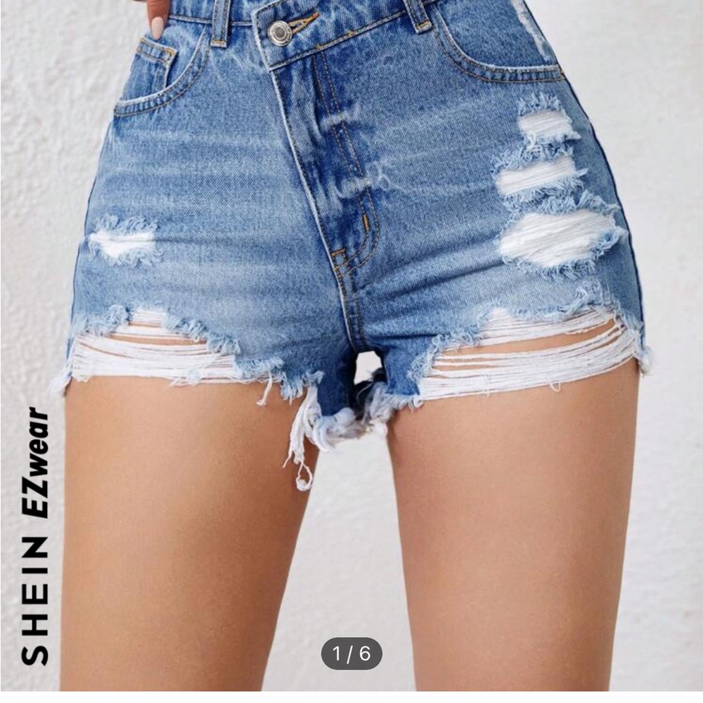 Women's Blue Denim Shorts - Size 4‎ S